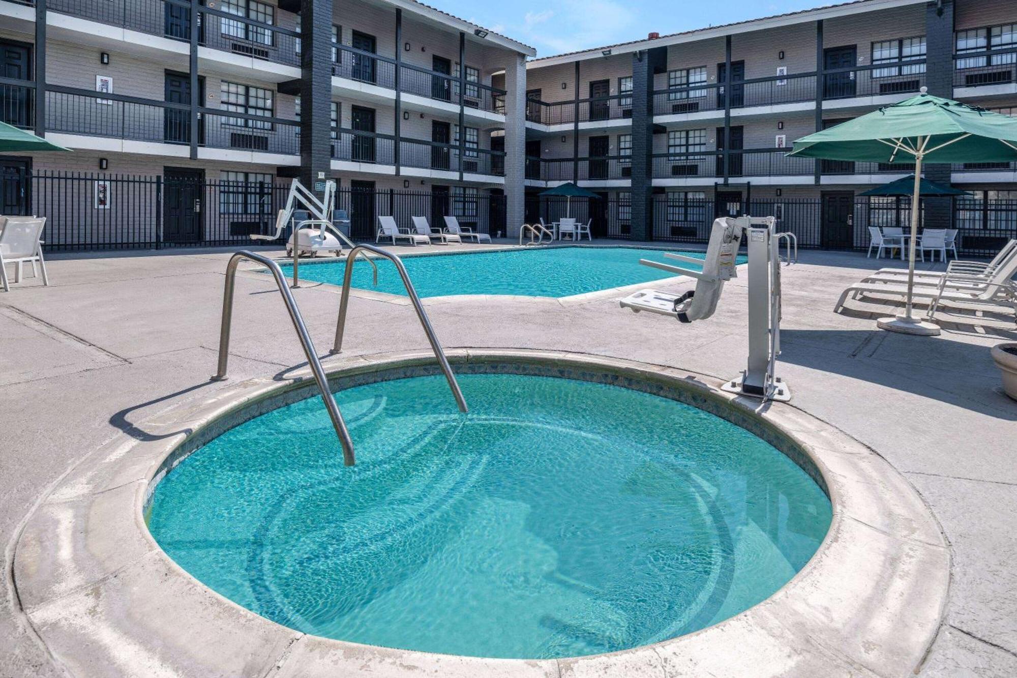 La Quinta Inn By Wyndham Sacramento North Carmichael Εξωτερικό φωτογραφία